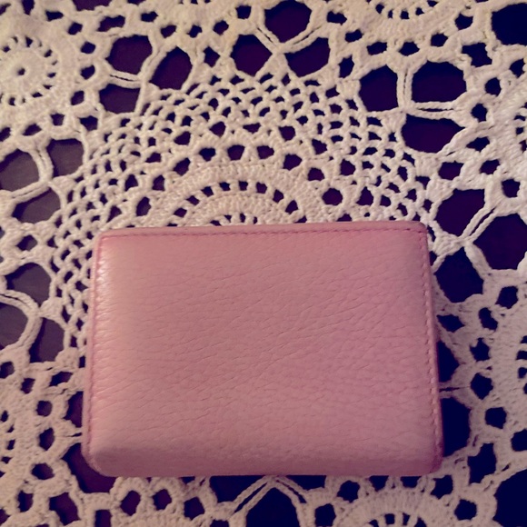 GUCCI GG MARMONT BIFOLD WALLET EUC PINK LEATHER - Picture 3 of 12